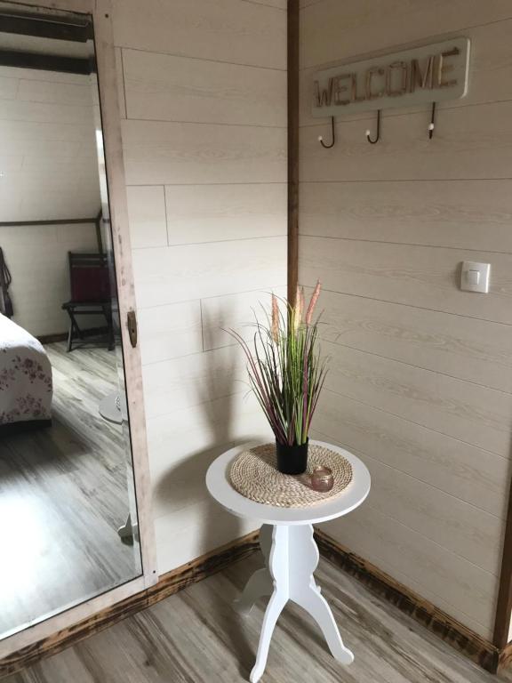 La Grange Aux Fleurs - Chambre Double Avec Salle De Bain Privée