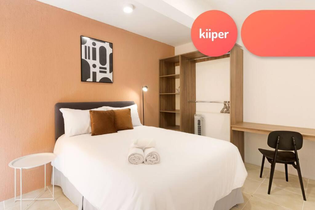 H13-102, Comfortable Apartment next to the Airport