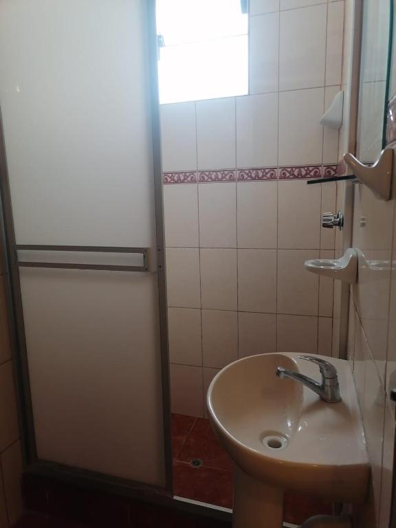 Koupelna v ubytování Suyay B&B