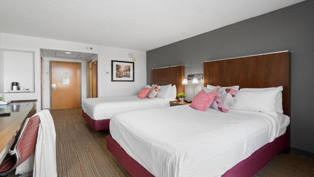 315 LoSo Hotel Airport - Quadruple Room