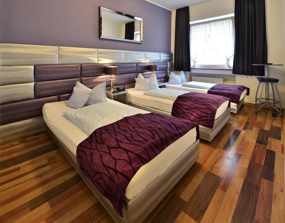 Hotel Am Wehrhahn - Resim 13