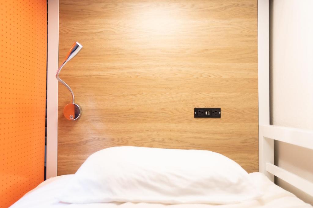 Postel nebo postele na pokoji v ubytování Amsterdam Hostel