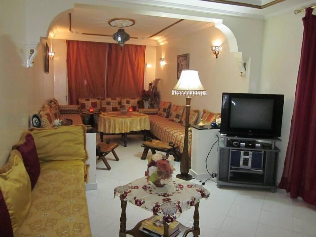 Bel appartement quartier Bourgogne - Two-Bedroom Apartment