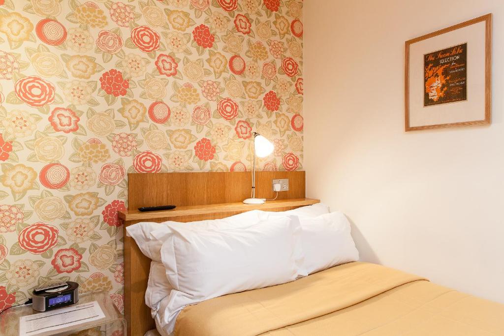 The Rockwell - Resim 28