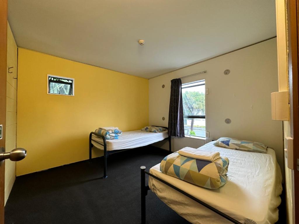 Around The World Backpackers - Resim 40