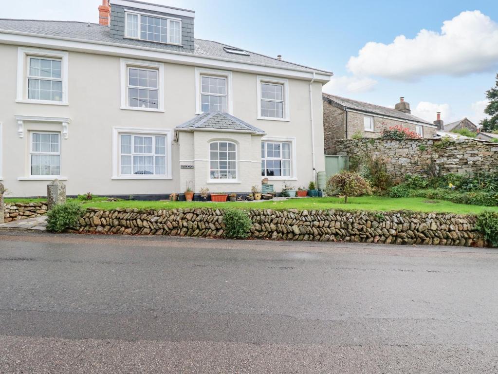 Glen View, Bodmin (updated prices 2024)