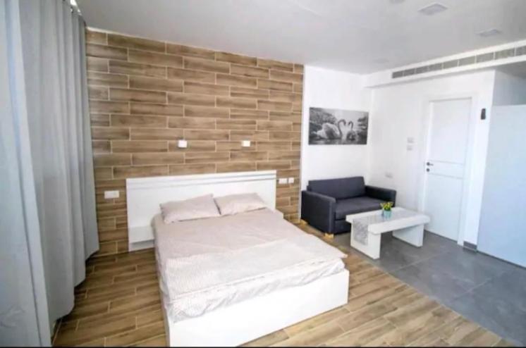 BRiGHT AND COZY STUDIO SUiTE EiLAT - Deluxe Queen Studio