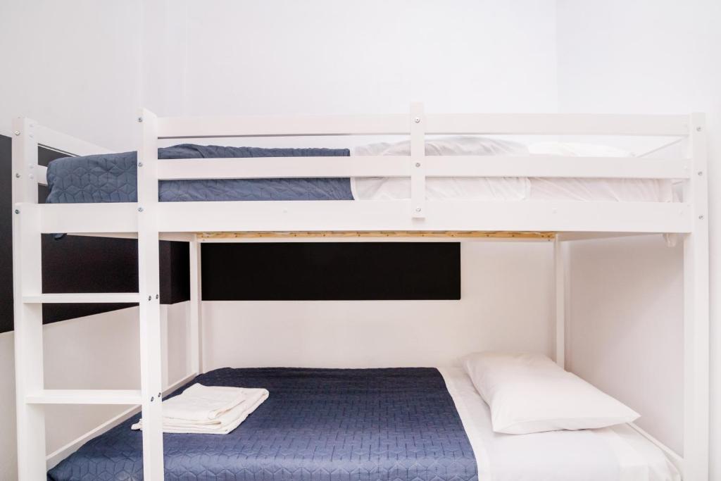 Pearl Seaside Cozy Apartments - 13