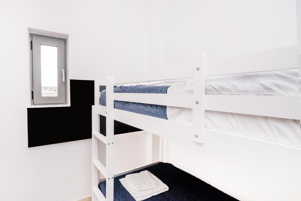 Pearl Seaside Cozy Apartments - 12