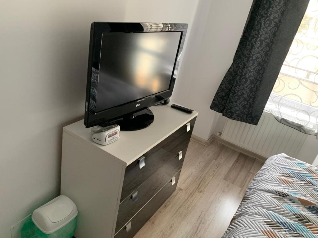 TV a/nebo společenská místnost v ubytování B&B Iulius