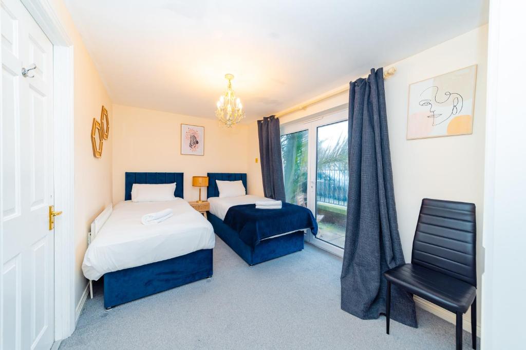 Fotografie z fotogalerie ubytování FLASH SALE Kemptown 3 Bedrooms Flat BN278NEP v destinaci Brighton & Hove