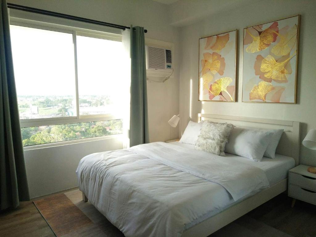 Elegant, Cozy Studio w/a SkylineView (150mbpsFibr)