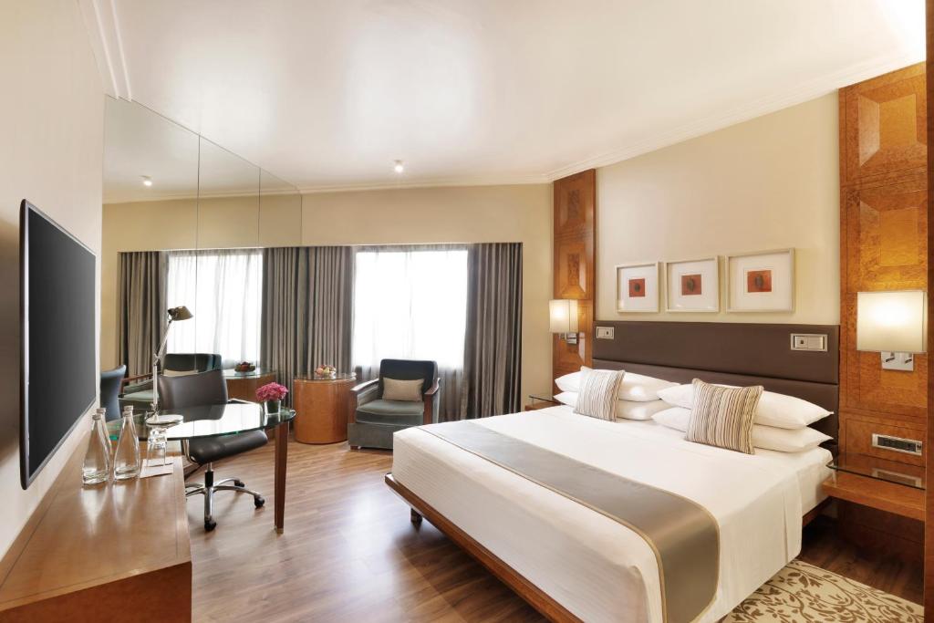TV a/nebo společenská místnost v ubytování Hyatt Regency Delhi