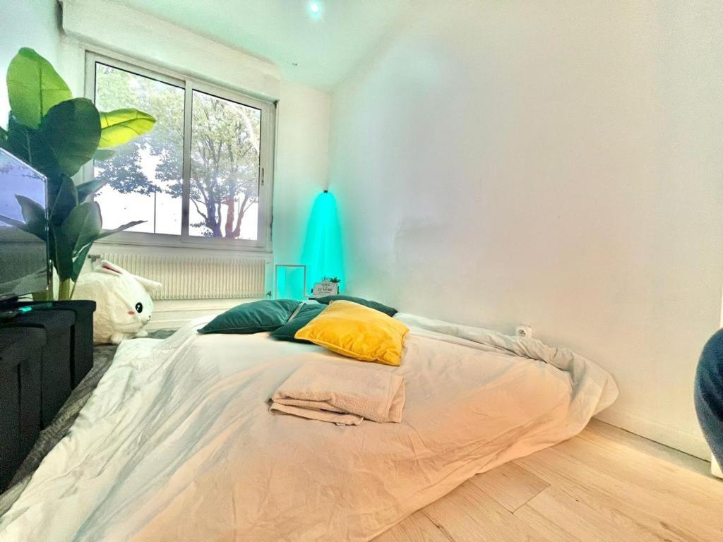Zdjęcie z galerii obiektu Villa Lio contemporaine w mieście Mons-en-Baroeul