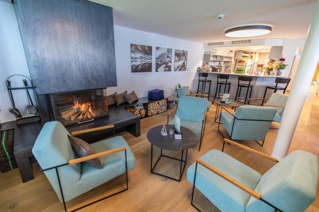 Posezení v ubytování Hotel Tödiblick