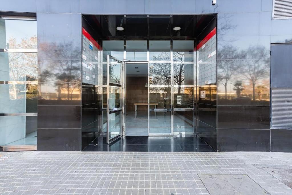 Fotografia z galérie ubytovania Apartamento LOFT duplex con parking Gratis v destinácii Valencia