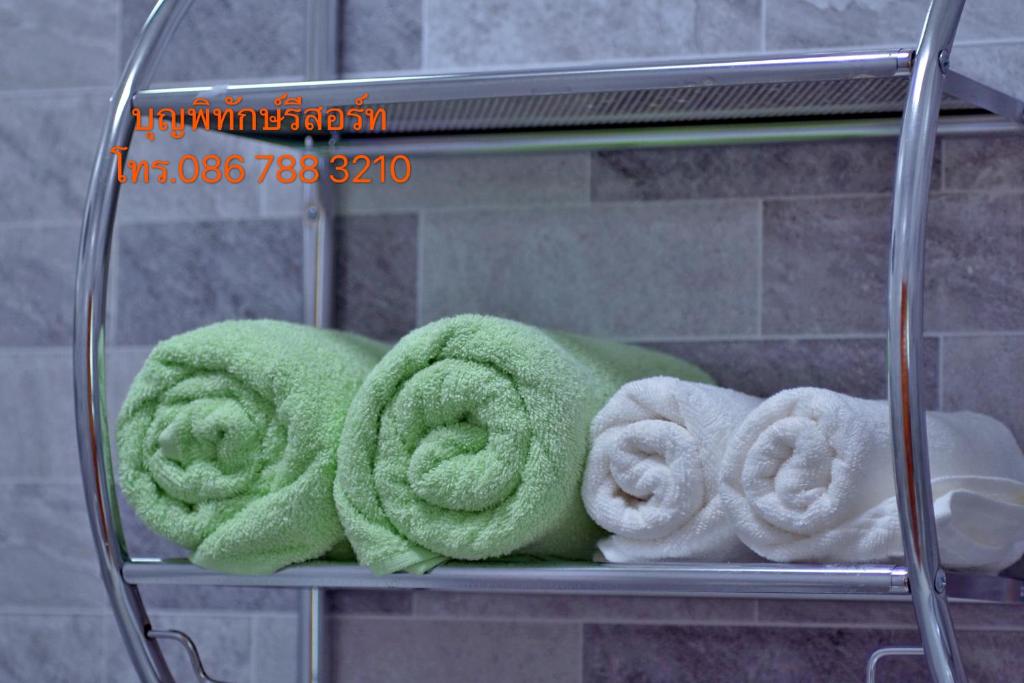 Fotografie z fotogalerie ubytování บุญพิทักษ์รีสอร์ท v destinaci Thung Saliam