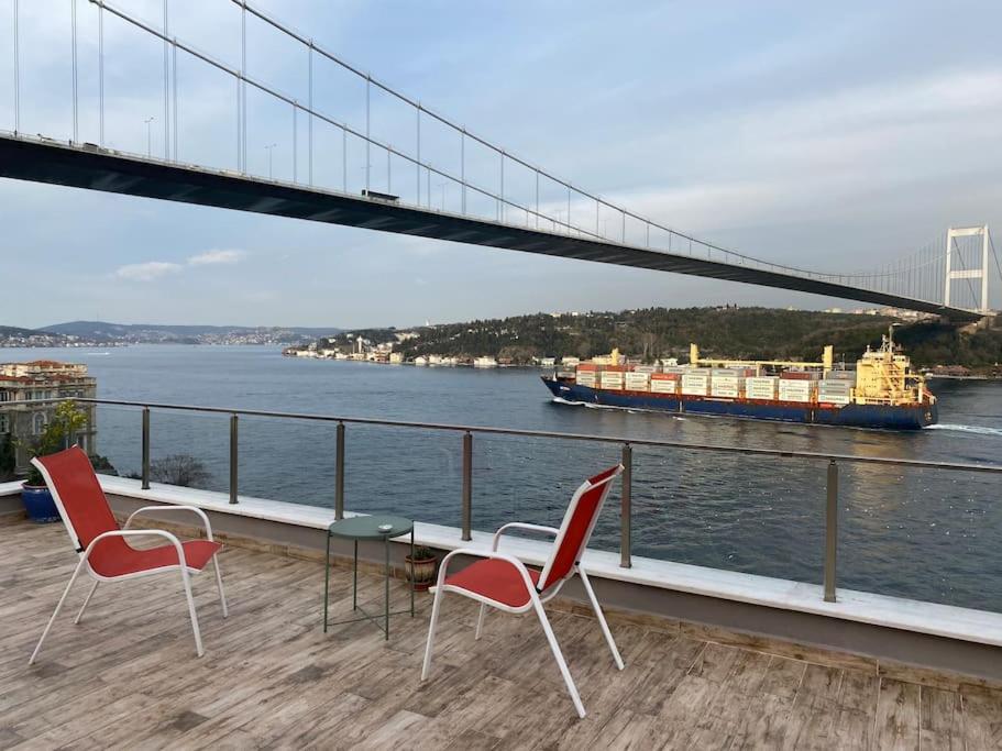 Fotografie z fotogalerie ubytování Breathtaking Bosphorus View With Large Terrace v destinaci Istanbul