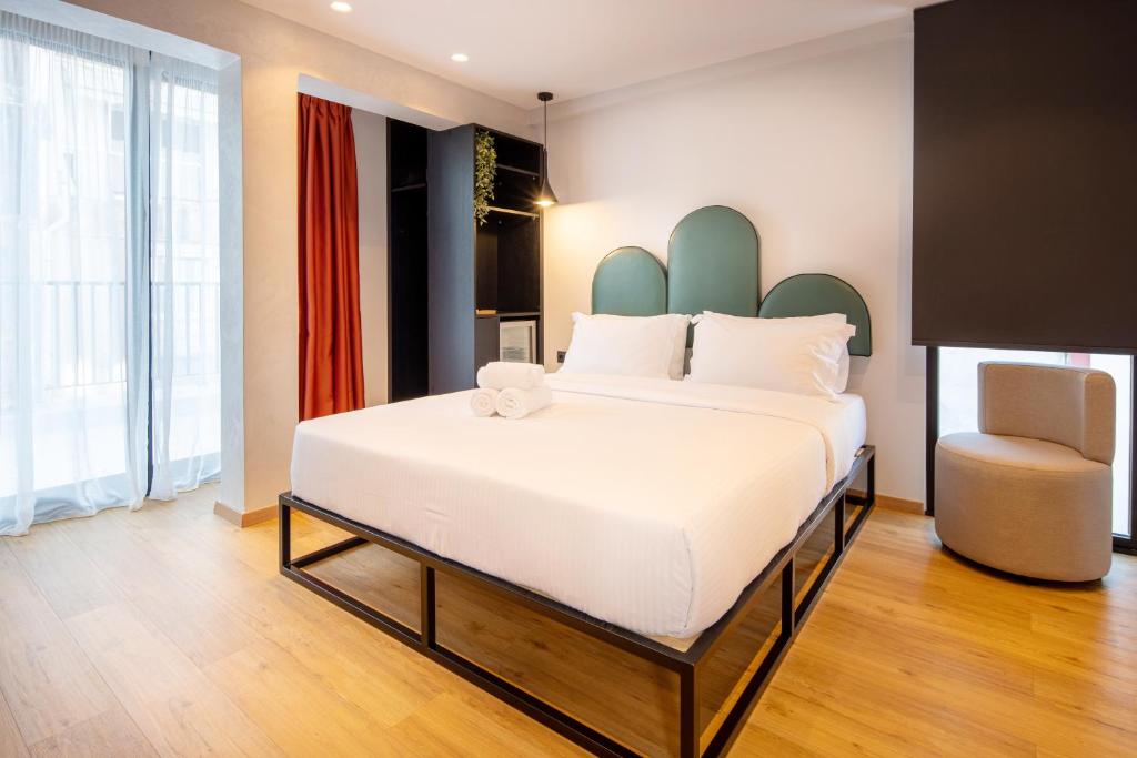 PAREA Athens - Resim 27