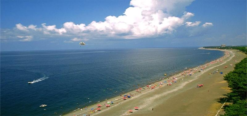 Fotografie z fotogalerie ubytování HOTEL GUGA v destinaci Kobuleti