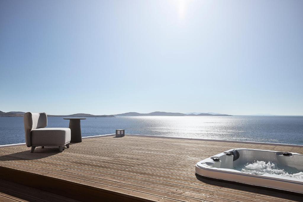 Amazon Mykonos Suites & Spa - 16