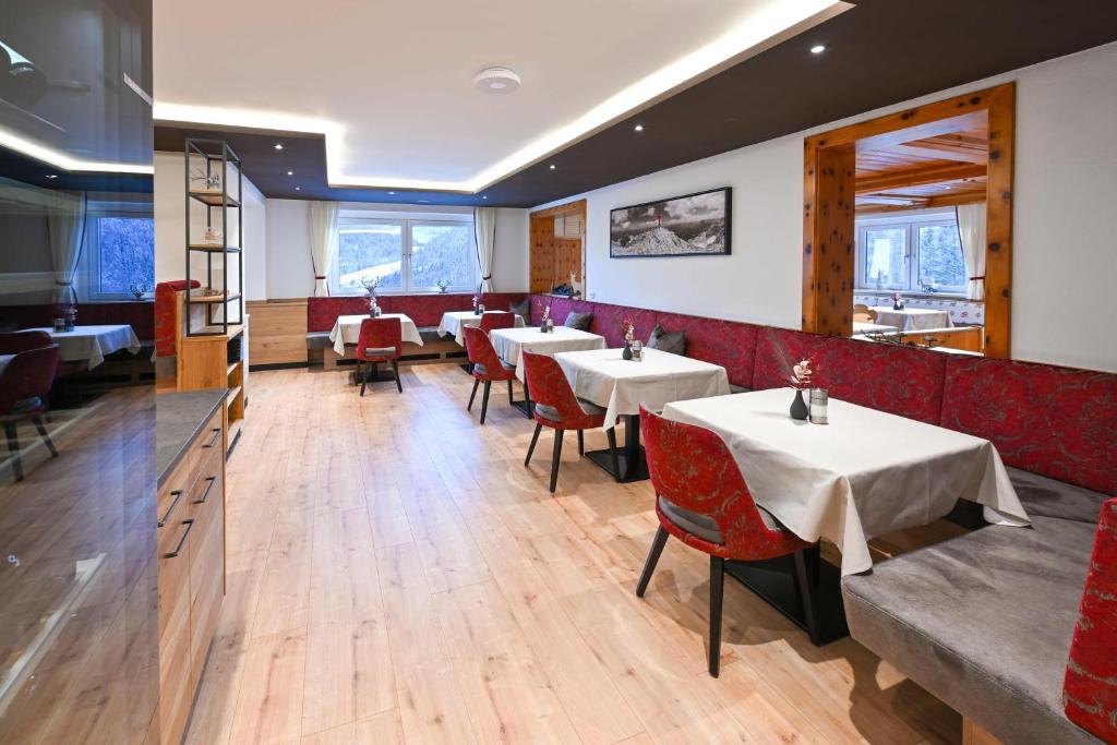 Posezení v ubytování Hotel Sonnfeld