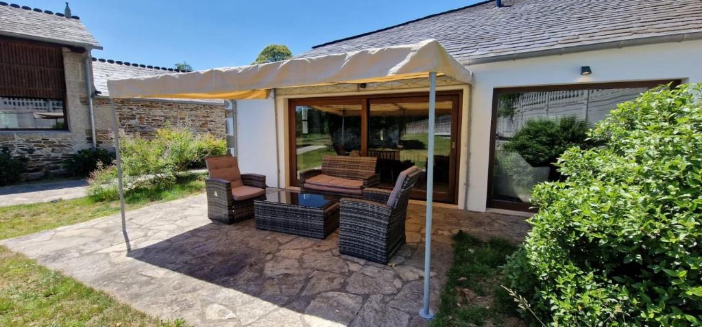 Habitaciones La Cuevona de Guitiriz,Parga, en el camino norte Lugo - 12