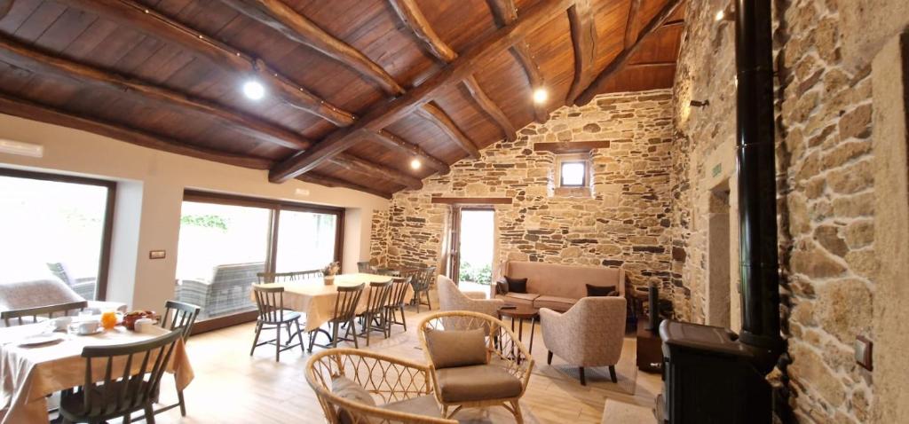 Habitaciones La Cuevona de Guitiriz,Parga, en el camino norte Lugo - 14