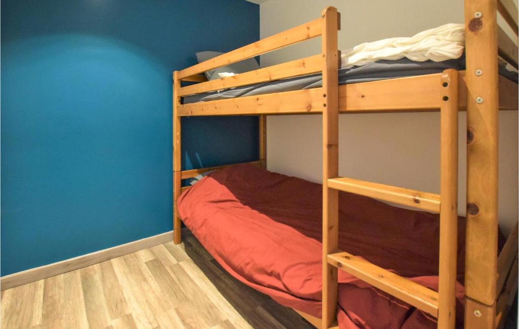 Posteľ alebo postele v izbe v ubytovaní 3 Bedroom Gorgeous Home In Clitourps