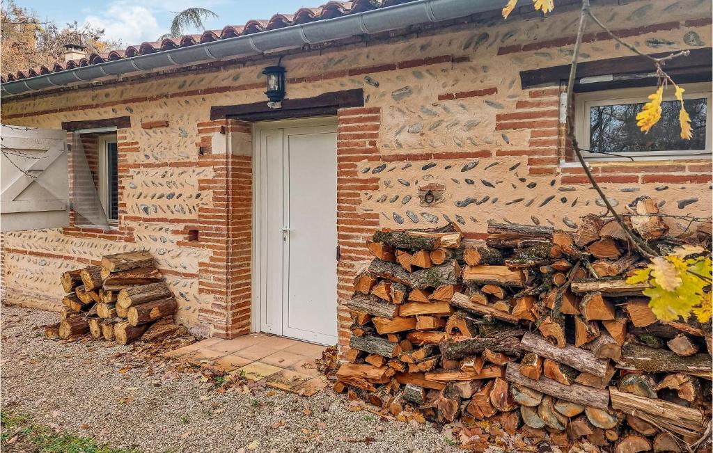 Budova, v ktorej sa dovolenkový dom nachádza