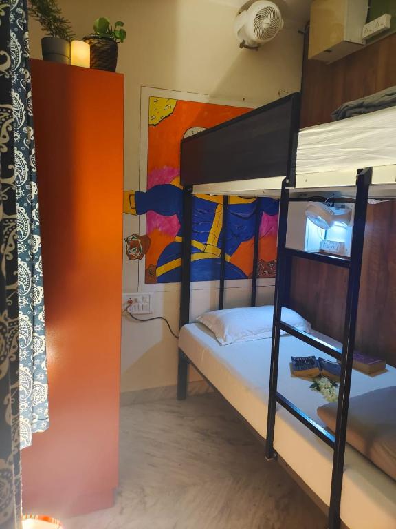 Postel nebo postele na pokoji v ubytování The Hood Hostel