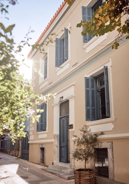 Bohemian Suites Athens - Resim 18