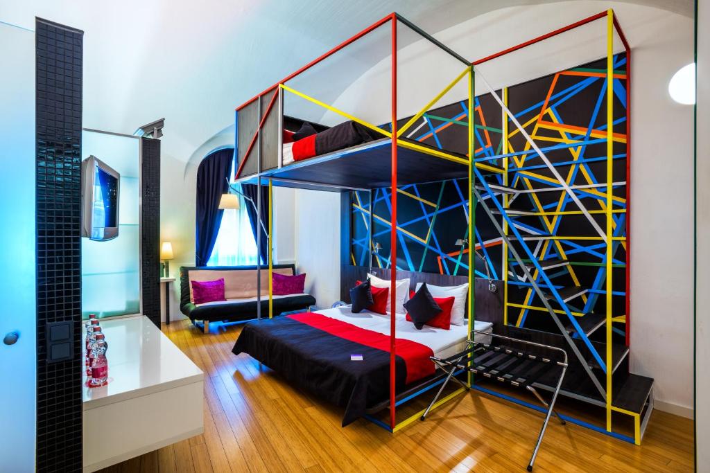 Bohem Art Hotel - Deluxe Quadruple Room