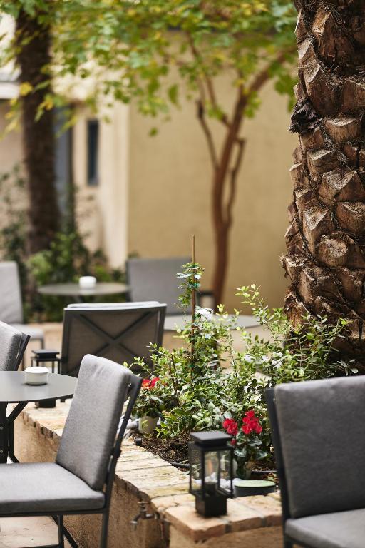 Bohemian Suites Athens - Resim 25