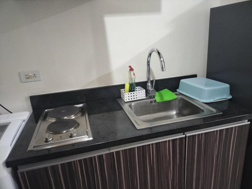 The Persimmon Studio at the Heart of Cebu