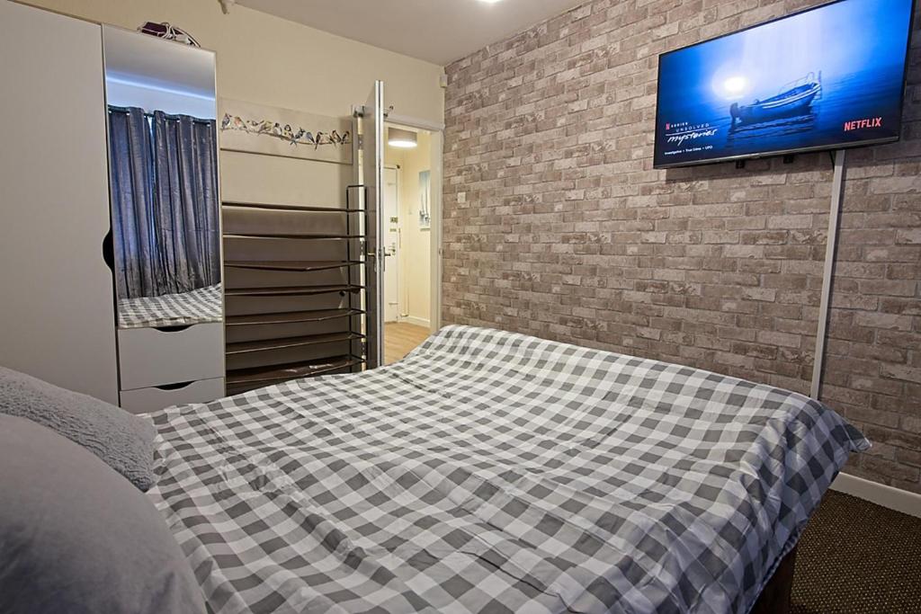 Stylish 1-Bed Apartment - Apartment