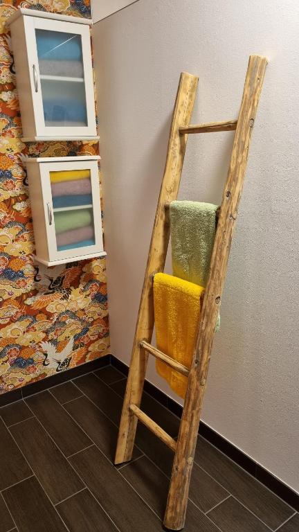 Fotografie z fotogalerie ubytování Ferienhaus Rehblick - direkt in der Natur, mit Lesezimmer und zwei Terrassen v destinaci Friedrichroda