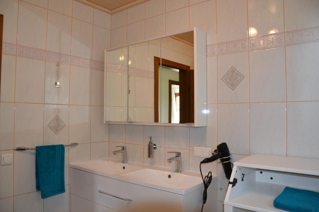 Kúpeľňa v ubytovaní Gästehaus Reingruber
