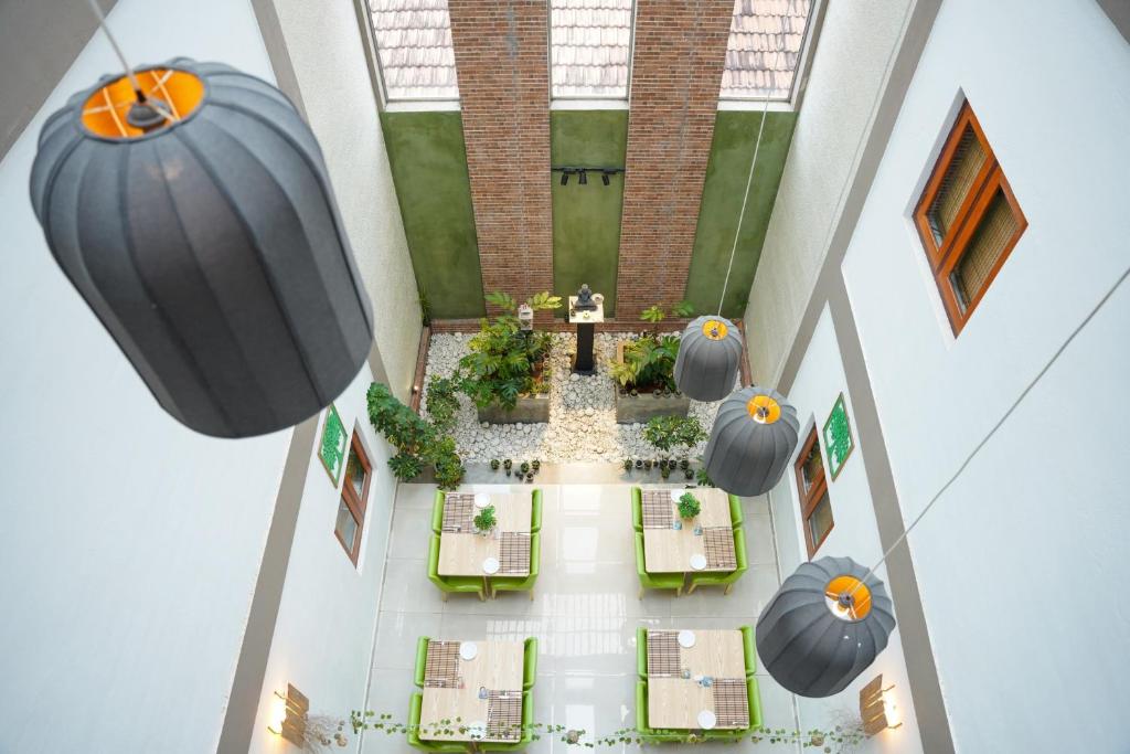 Posezení v ubytování J leaf Hotel by Blue Bird