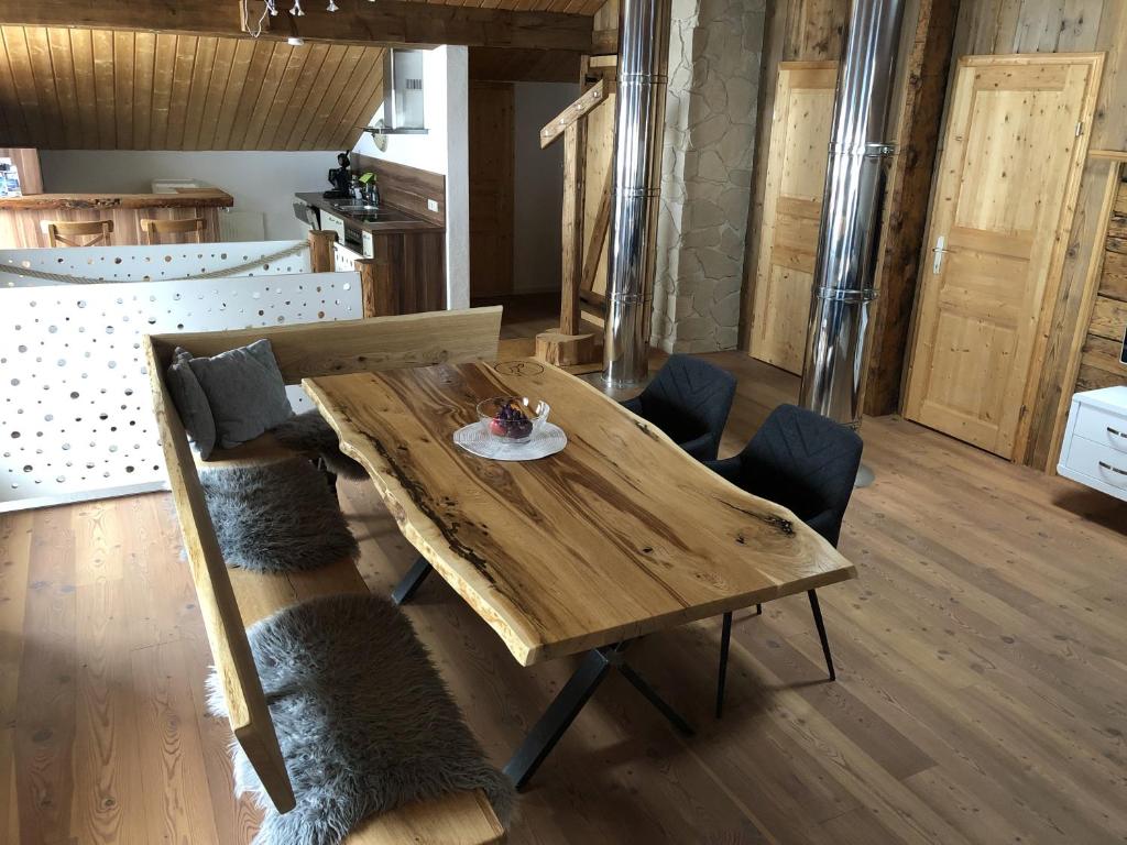 Posezení v ubytování Uriges Alpen-Apartment Stefan Juen