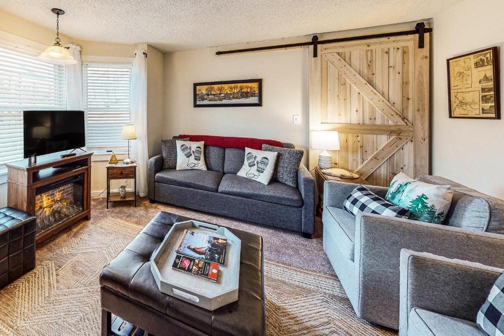 Dream Weaver, Ludlow (updated prices 2024)