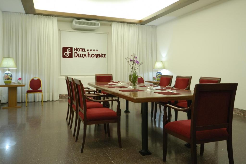 Posezení v ubytování Hotel Delta Florence
