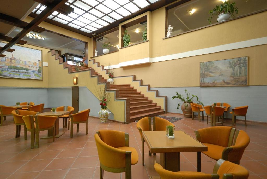 Posezení v ubytování Hotel Delta Florence