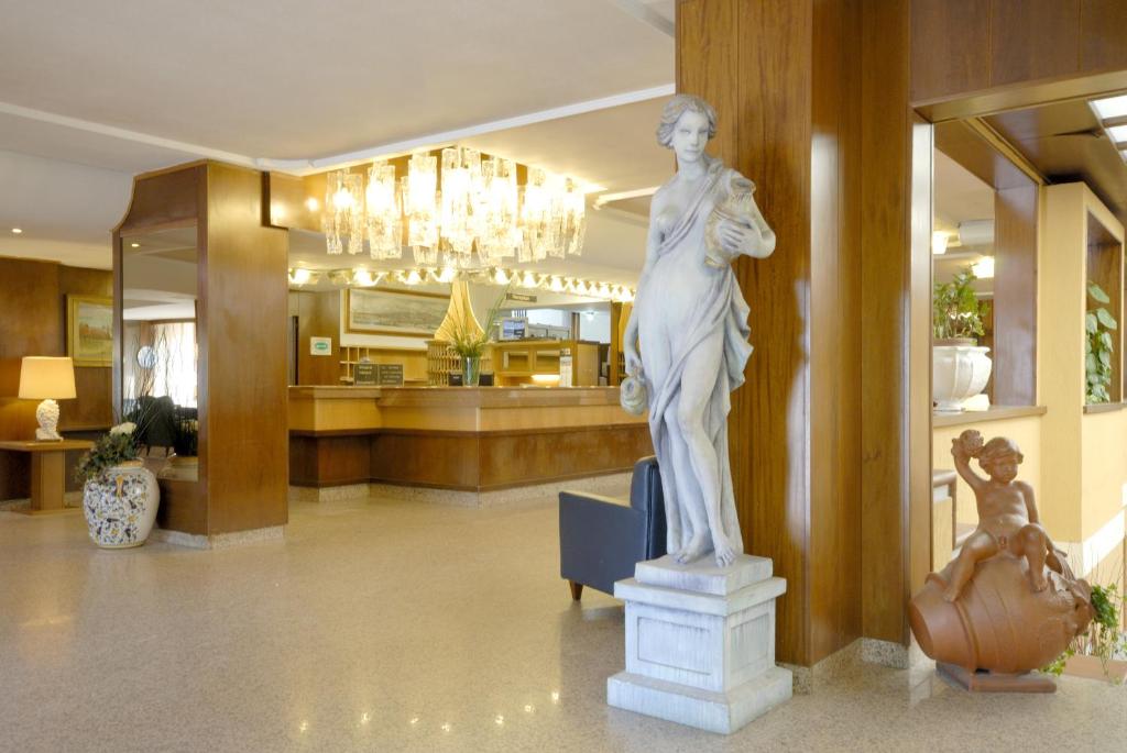 Vstupní hala nebo recepce v ubytování Hotel Delta Florence