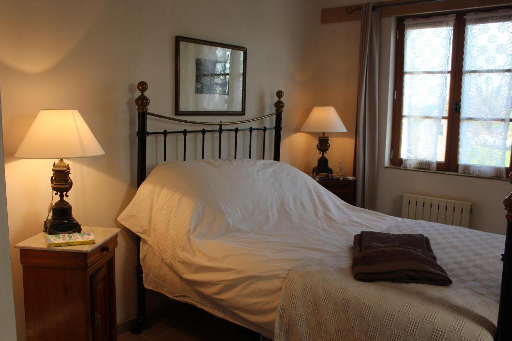 Préméhan - Double Room With Private Bathroom