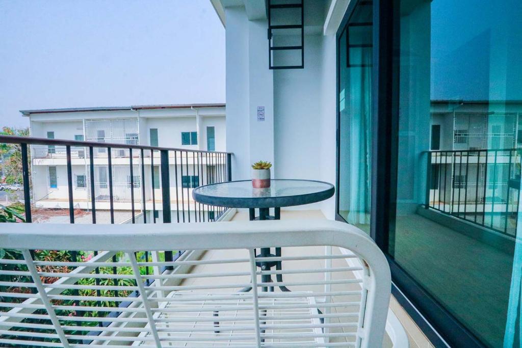 Balkón nebo terasa v ubytování Jamjuree Home at Udonthani