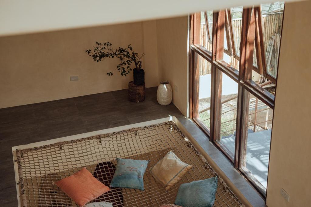 Posezení v ubytování Vedya Boutique Hostel