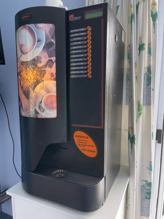 Panoramic View Apartment Without a Kitchen - Resim 9