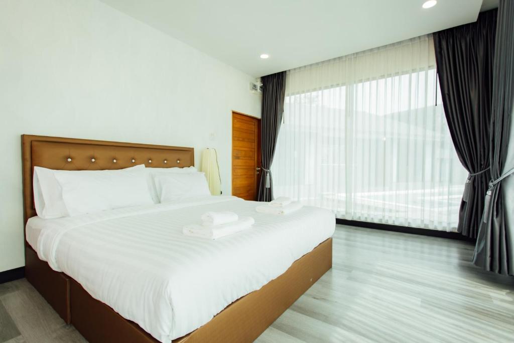 KEPT Cabana เคปท์ คาบานา - Suite With Balcony