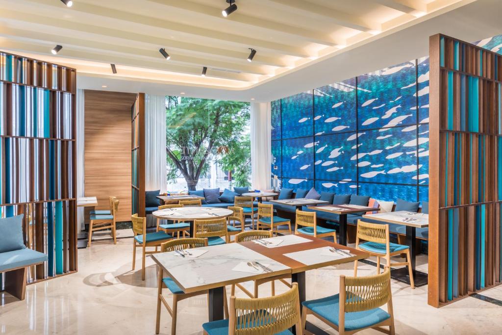 Occidental Sevilla Viapol